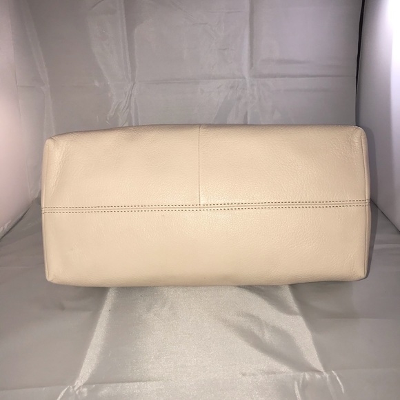 Kate Spade Handbag - Picture 3 of 4